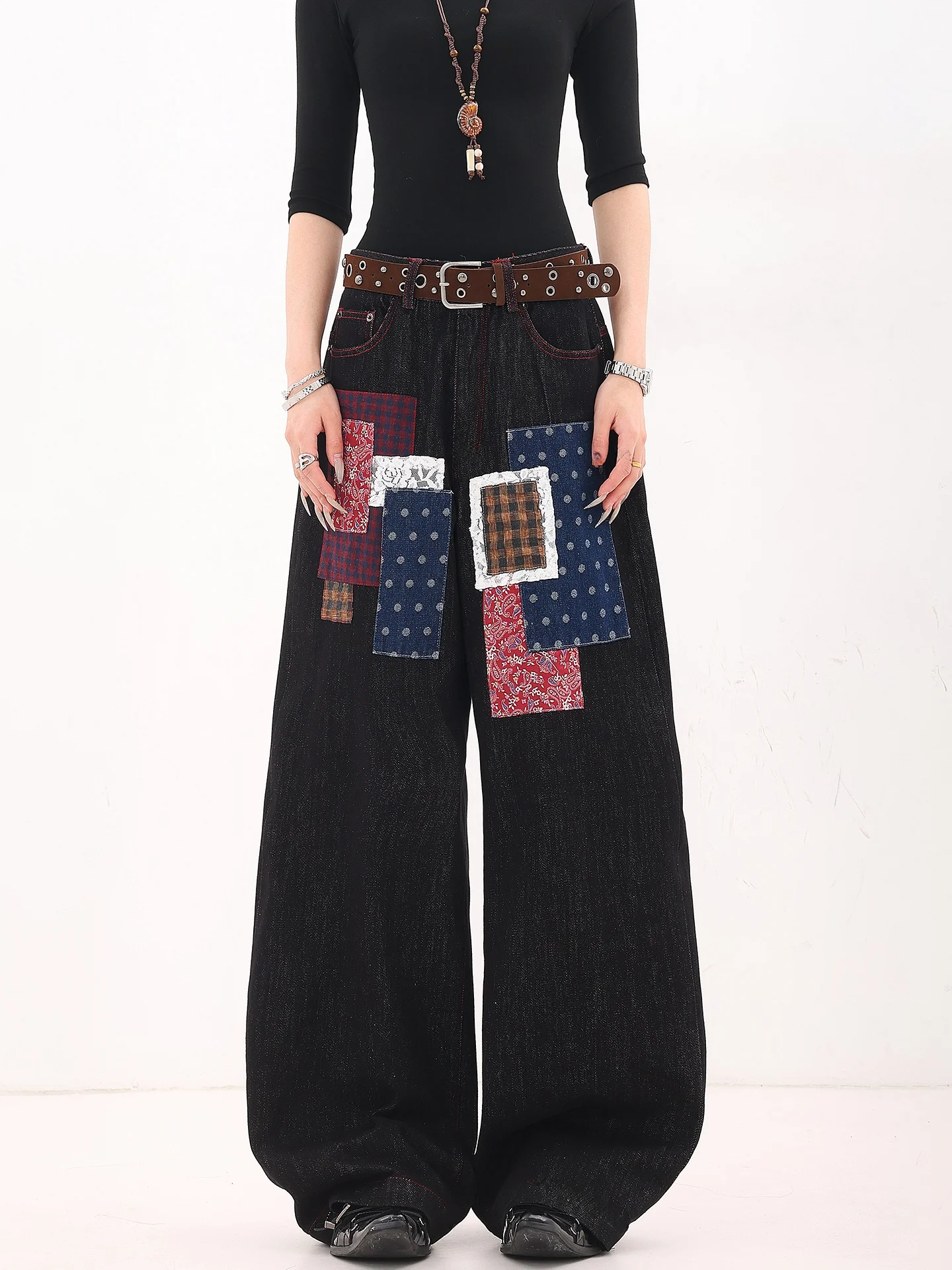 

Американские широкие джинсы из денима для женщин: модные, с пэчворком, удлиненные, винтажные, повседневные