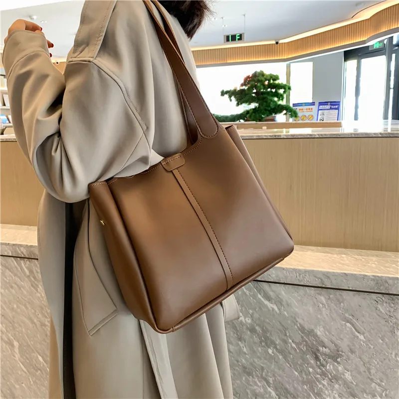 

High Quality Solid Color Leather Shoulder Crossbody Bag For Women 2023 Luxury Women's Handbag Designer Female Messenger Tote Sac