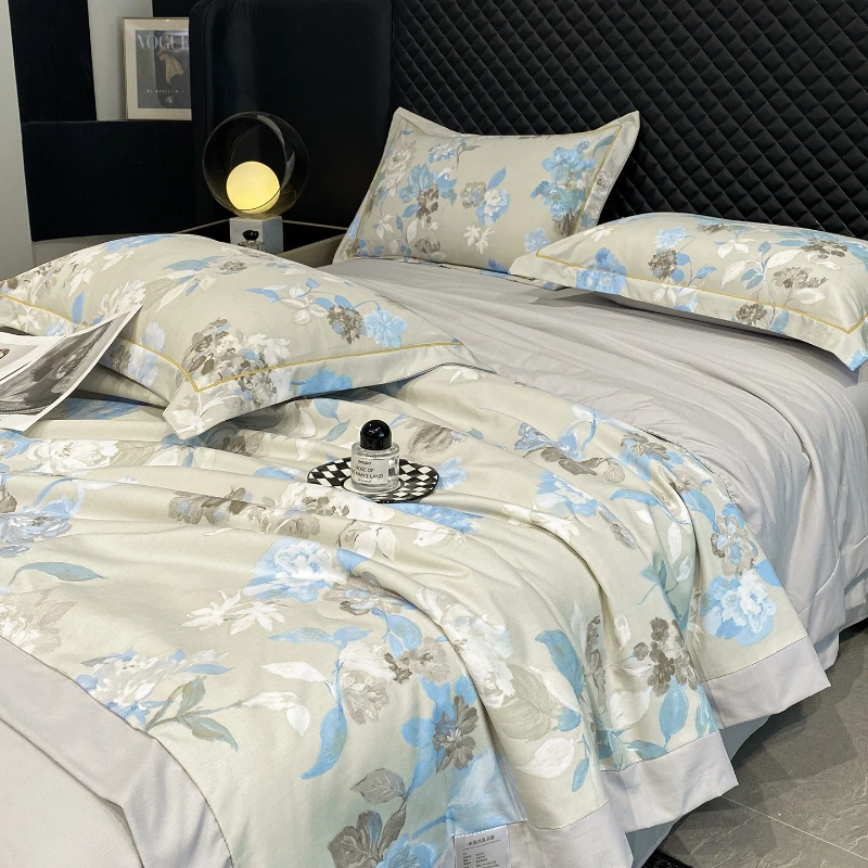 Breathable Moisture Absorbing Lightweight Quilted Summer Cool Quilted Tencel Four Piece Set Thin Cool Air Conditioned Quilt Core