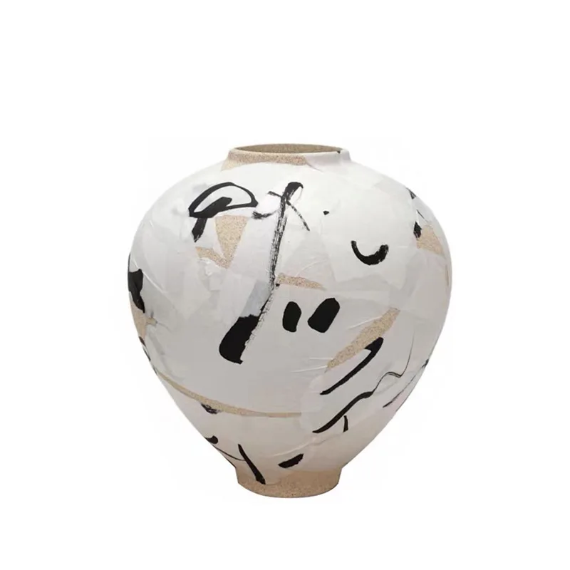 Calligraphy ceramic vase B & B designer medieval plaid flower ornaments high-end ornaments