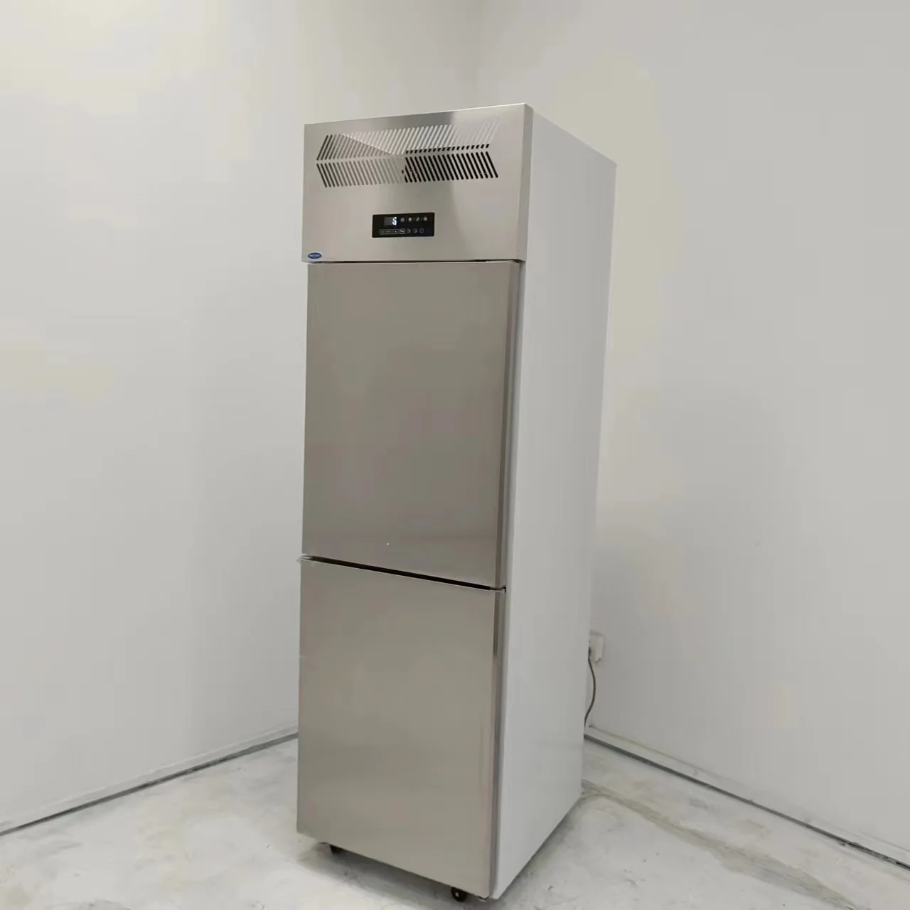 2 4 6 portas de aço inoxidável vertical comercial freezer geladeira para cozinha de restaurante