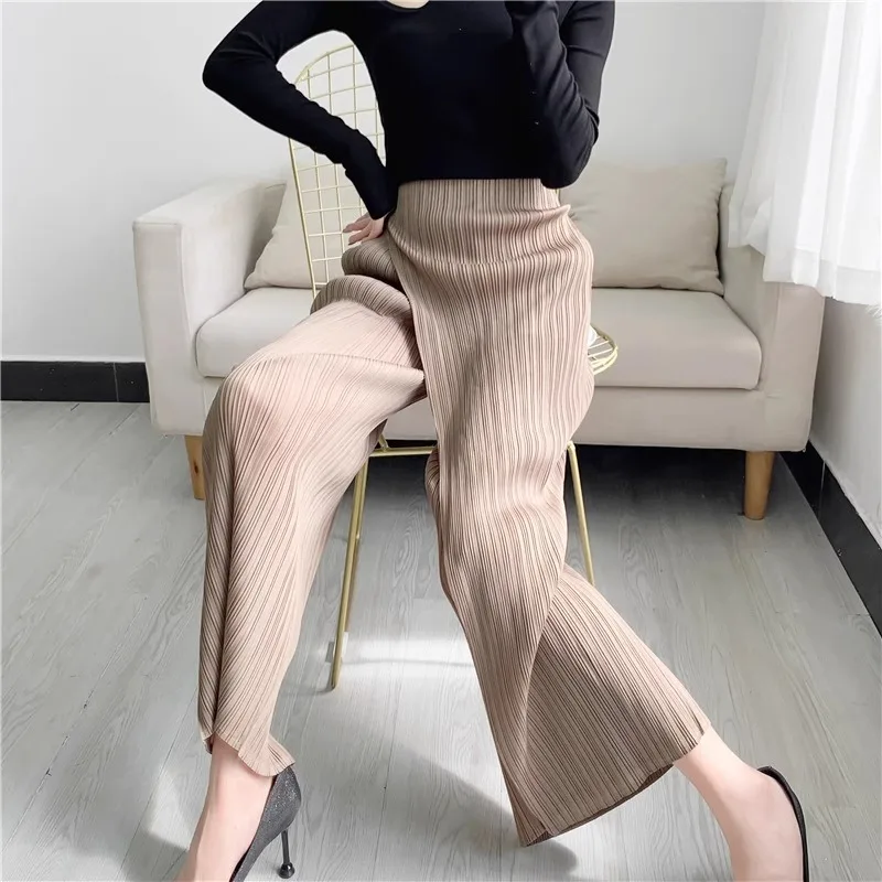 Miyake Style Women Pleated Solid Color Ankle-length Pants Elastic Waist Wide Leg Straight Female Trsouser Loose 2025 Summer
