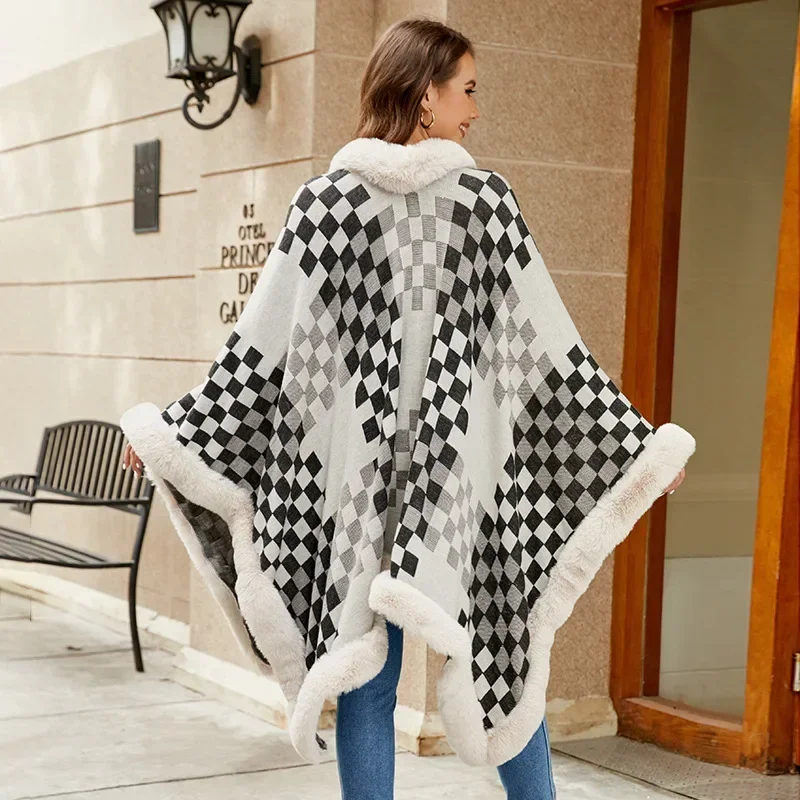 Women's Sweater Coats Autumn and Winter Plaid Print Fashion Capes Plush Collar Hooded Bat Sleeve Knitted Cardigan Ponchos