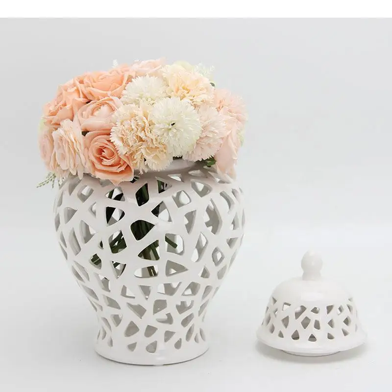 Hollow-out Ceramic Storage Jar Desktop Ginger jars with Lids Living Room Decoration Modern Home Decor