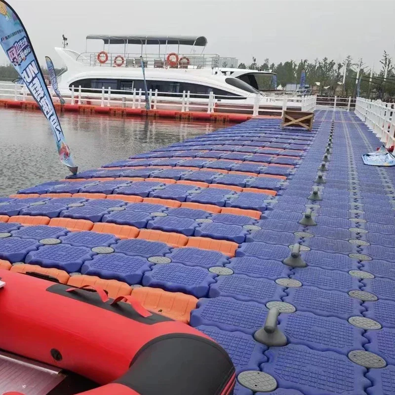 Photovoltaic one-piece plastic pontoon water platform kayak floating bucket floating bridge fishing dock berth