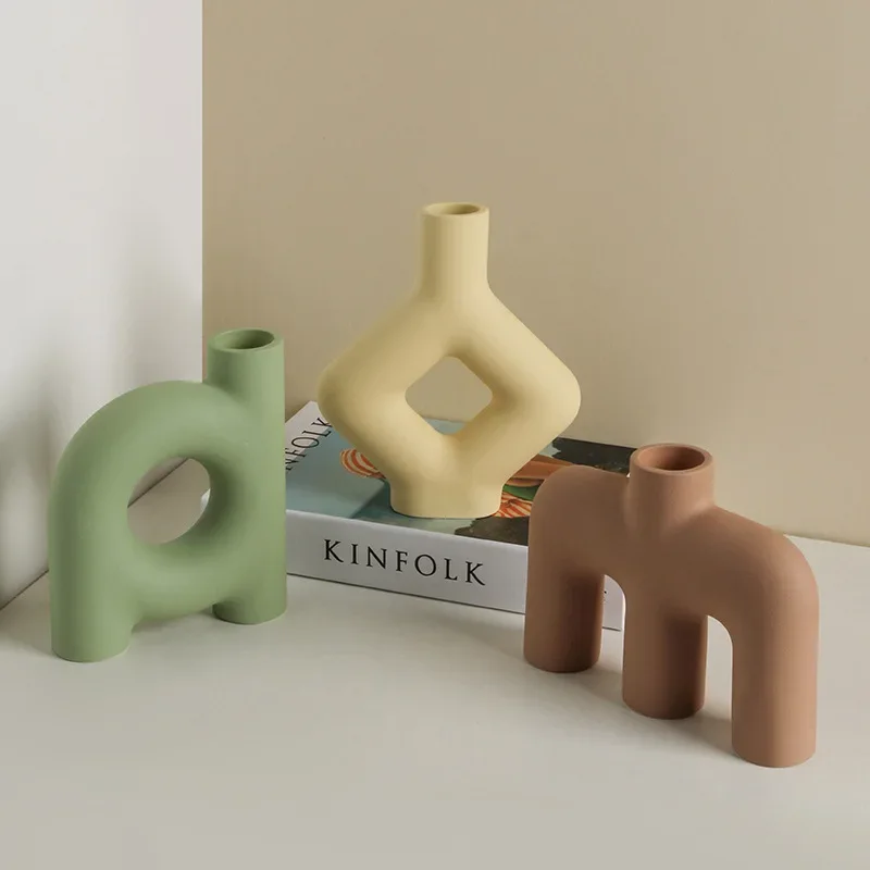 Creative Ceramic Flower Vase Cute Tubular Kawaii Cat Vase Room Home Desktop Decoration Art Ornament Gift Flower pot