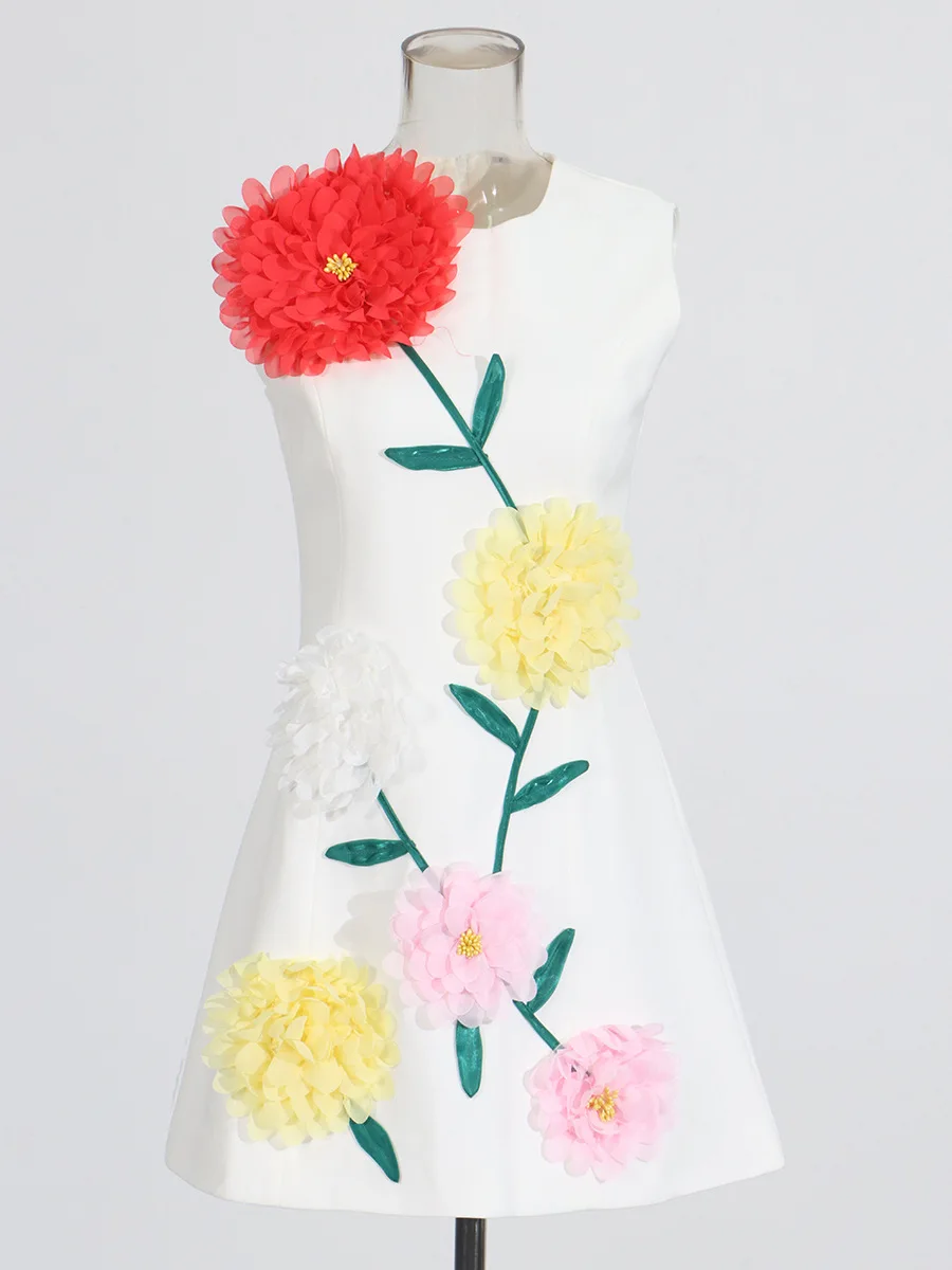 مصمم تنورة قصيرة 2025 صيف جديد وصول 3d Stereoflower جولة الرقبة أكمام عالية الخصر تانك حزب حفلة موسيقية اللباس