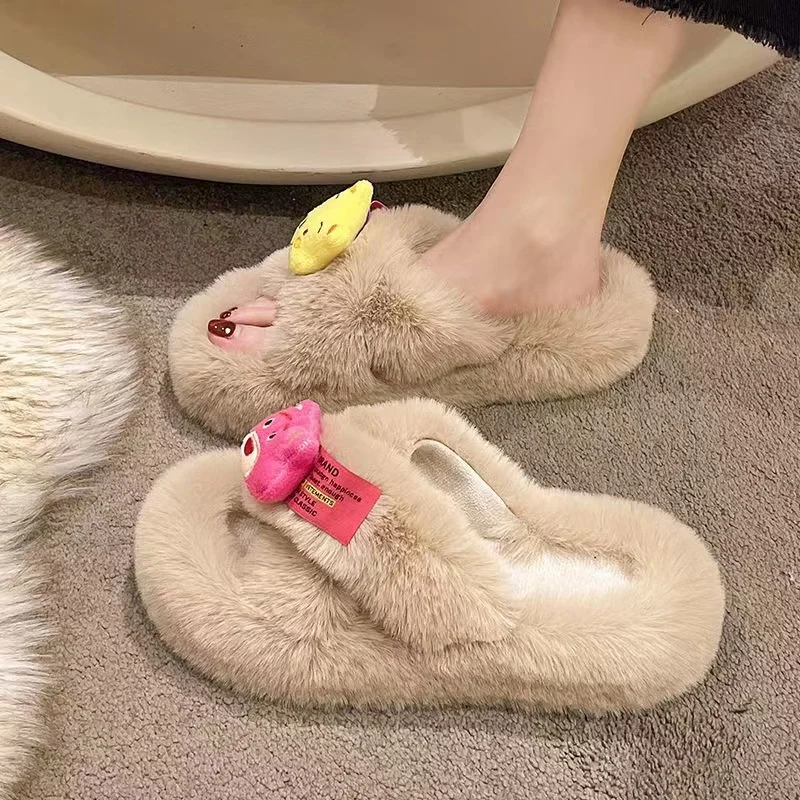Strawberry Winnie the Pooh New Women's Fashion Cute Fall Outwear Winter Thick Bottom Home Cotton Slippers Cartoon Wool Slippers