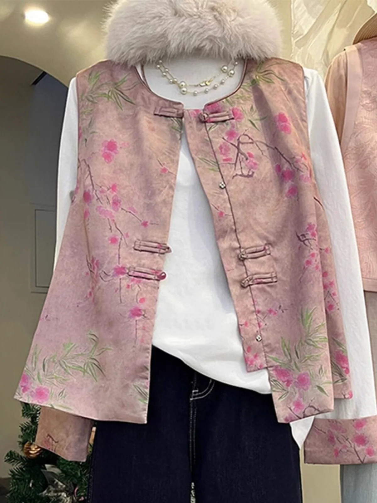 

New Chinese Sle Pink Buttoned Vest Women's Summer Outerwear Retro Tang Costume Jaet oulder Top round Ne Plant Floral