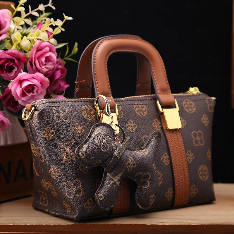 Trendy Elegant Diaper Bags For Women Simple Minimalist Leather Tote Bag Vintage Designer Luxury Commuter Bag