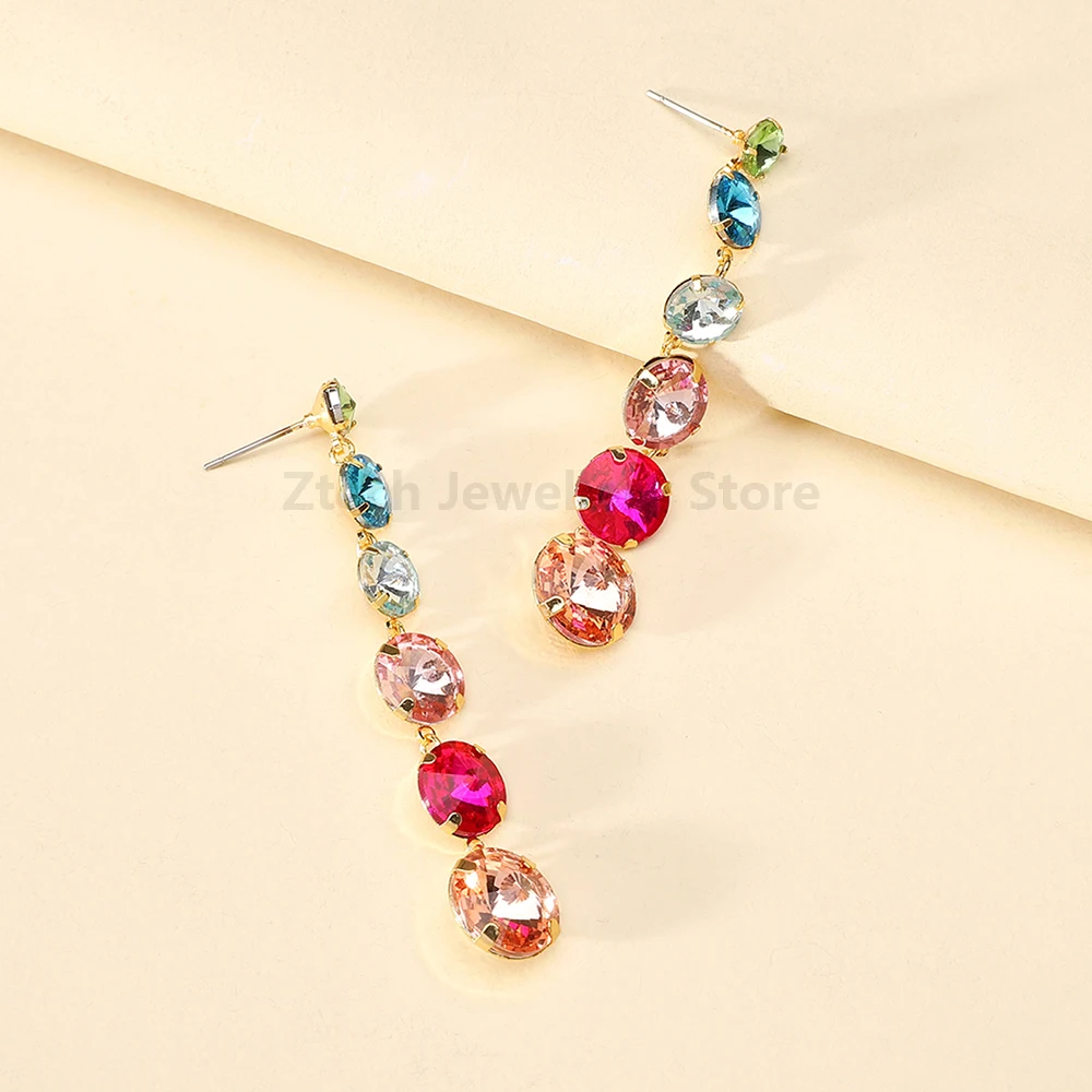 أقراط متدلية بشرابة طويلة للنساء ، متدلية زجاجية مرصعة بالكريستال ، مجوهرات ملونة لامعة ، أزياء رائعة حلوة ، سحر فاخر