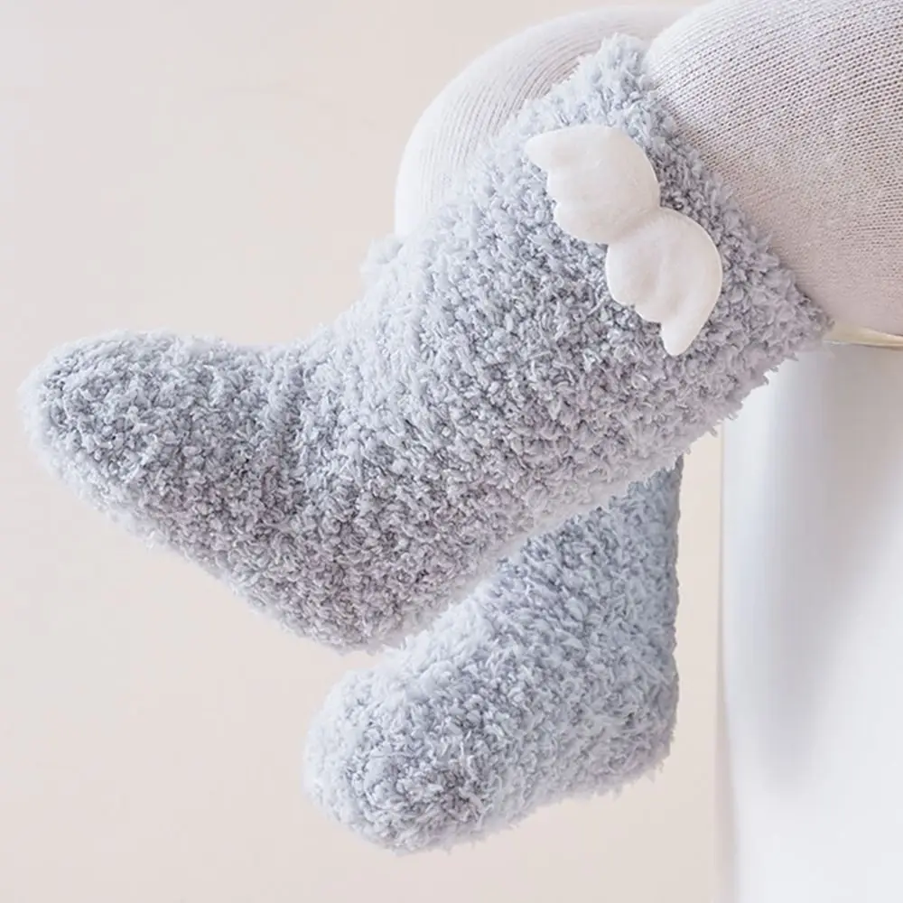 جديد المرجان الصوف الطفل الجوارب أحذية دافئة لينة حذاء طفل صغير المضادة للانزلاق الوليد الطابق الجوارب الشتاء #3