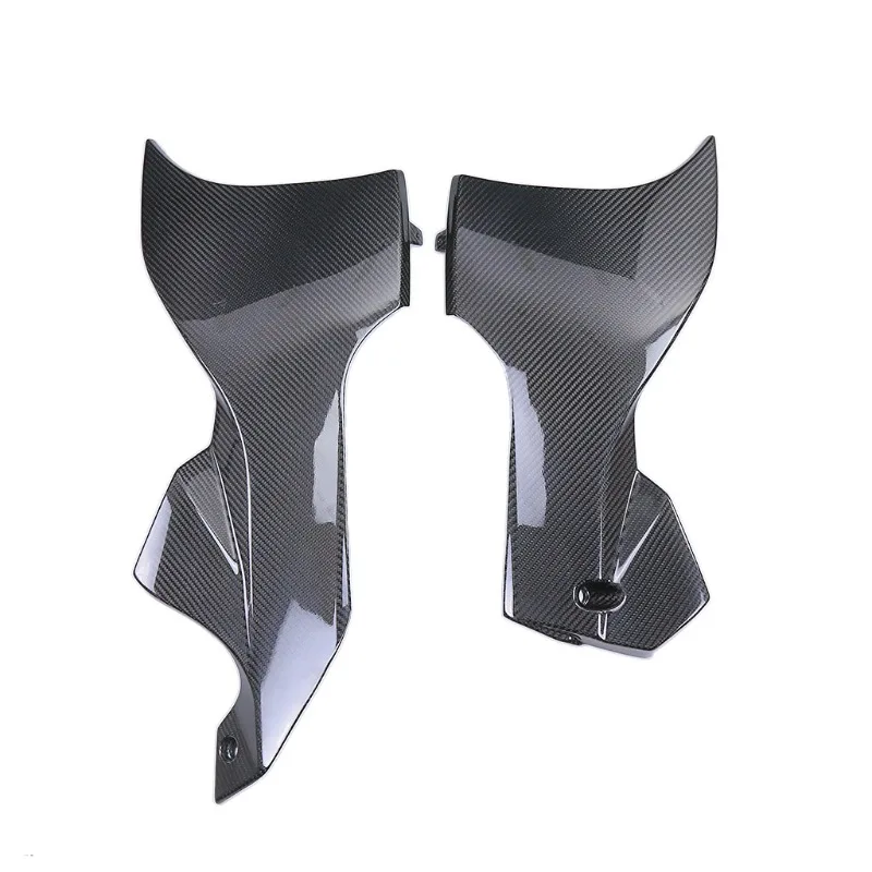 

Applicable GSX1300R Motorcycle Shell Modification Parts Carbon Fiber Lower Side Deflector