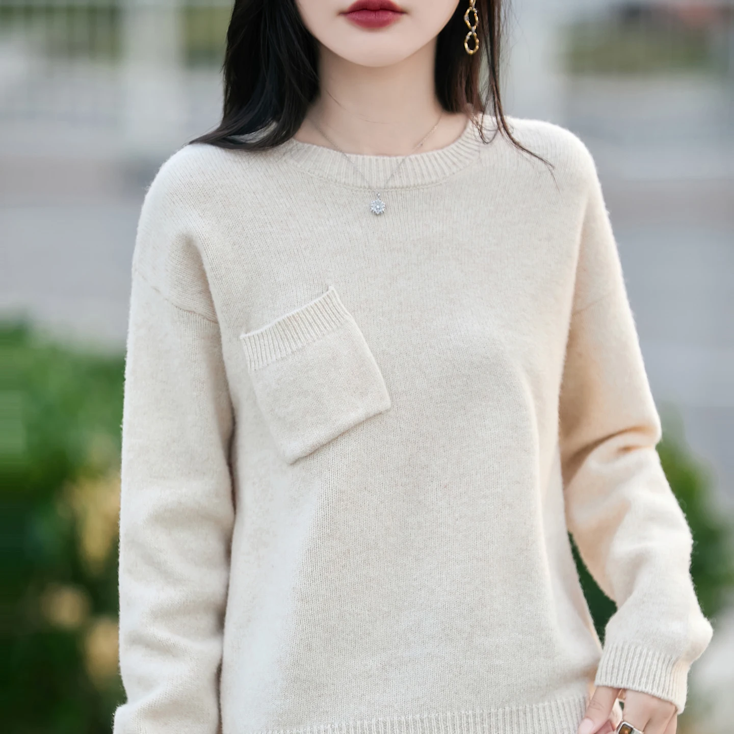 

Lazy style cashmere sweater women's round neck long sleeved loose thick wool sweater knitted base sweater