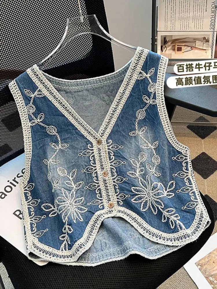 

Chinese Style Women's Blue Denim Embroidered Vest Tops Summer Vacation V Neck Sleeveless Single Breasted Short Tank Coat Popular