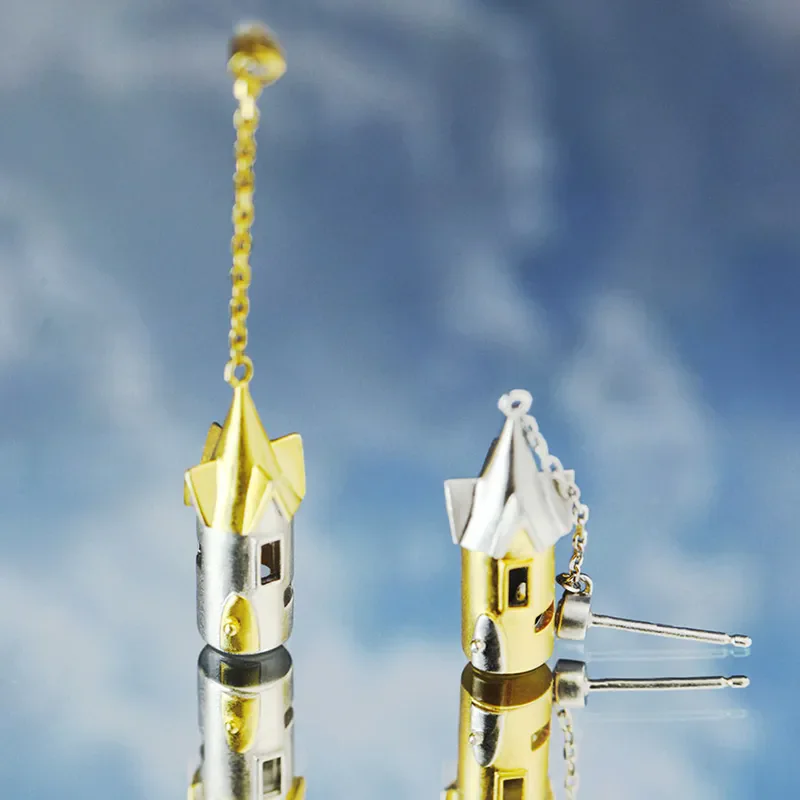 

French Luxury Style Gold and Silver Dual Color Castle Earrings Women's Asymmetric Fun and Cute High End Banquet Earrings