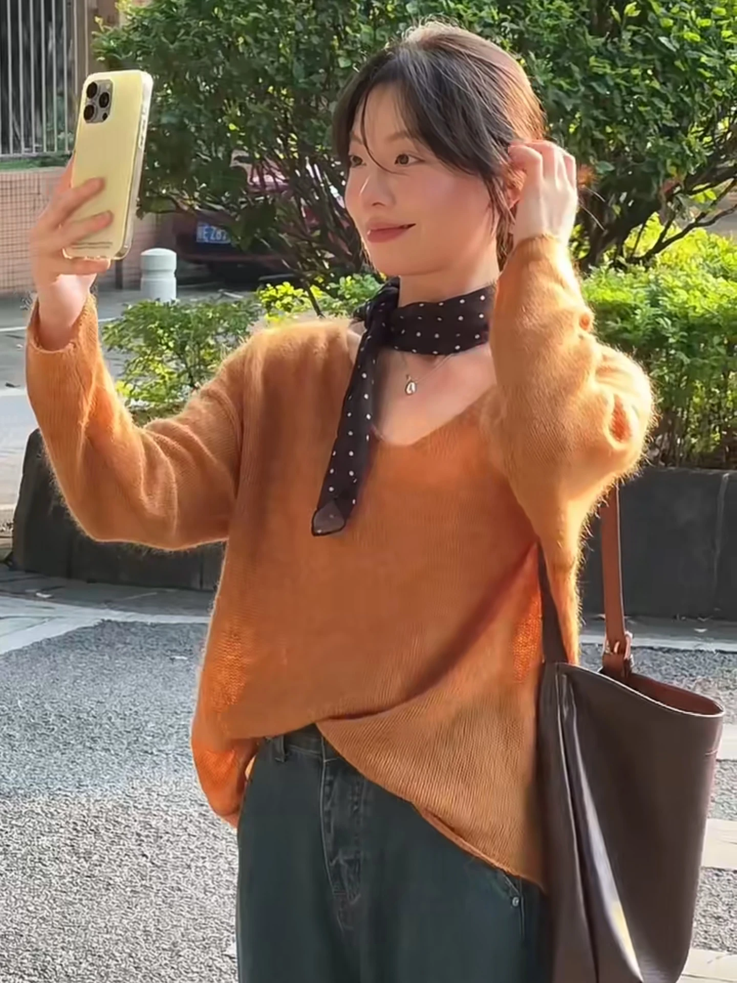 

Мягкий уютный оранжевый женский трикотаж V-Ne Long Sve, свободный крой, осенне-зимний теплый топ, удобный ленивый слэ, модный белый...