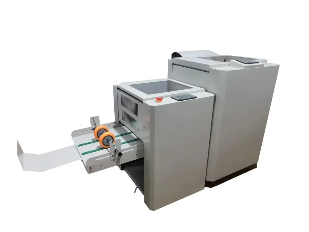 Hohner Head Saddle Flat Automatic Booklet Maker