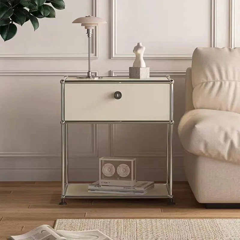 中世風ベッドサイドテーブル ホテル寝室 モダンシンプルラック インス風収納 テレビサイドキャビネット ステンレス製