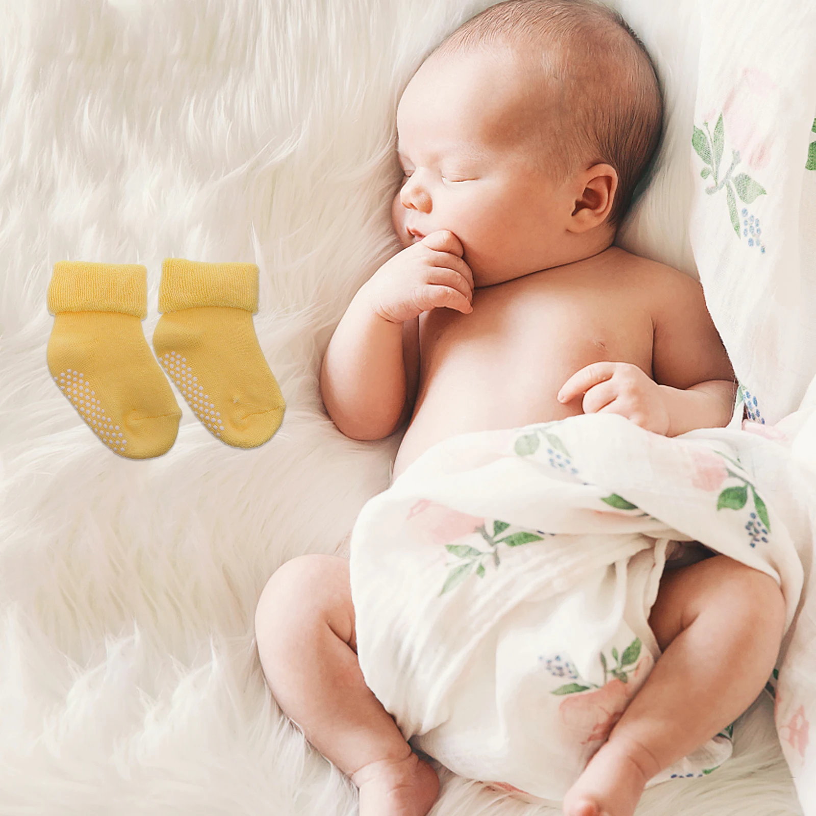 AntiSlip 양말 미끄럼 방지 바닥 통기성 면 편안한 탄성 BabySocks InfantSocks ThickSocks KidsStocking ShortSocks