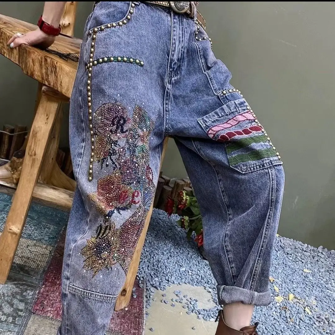 الجينز النسائية الصناعة الثقيلة مطعمة الخرز الدنيم سراويلي حريمي التطريز الماس تصميم غسلها واسعة الساق الجينز خمر 2025 #2