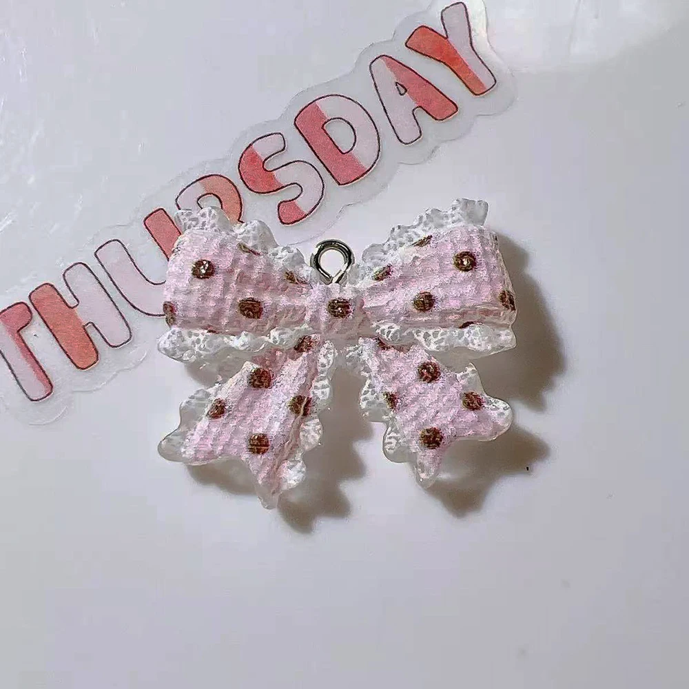 10 Stück niedliche Wellen-Spitzen-Schleifen-Anhänger aus Kunstharz, Schmetterlingsknoten-Charms für Schmuckherstellung, Zubehör, DIY-Ohrringe, Halskette, Schlüsselanhänger – Detail 4