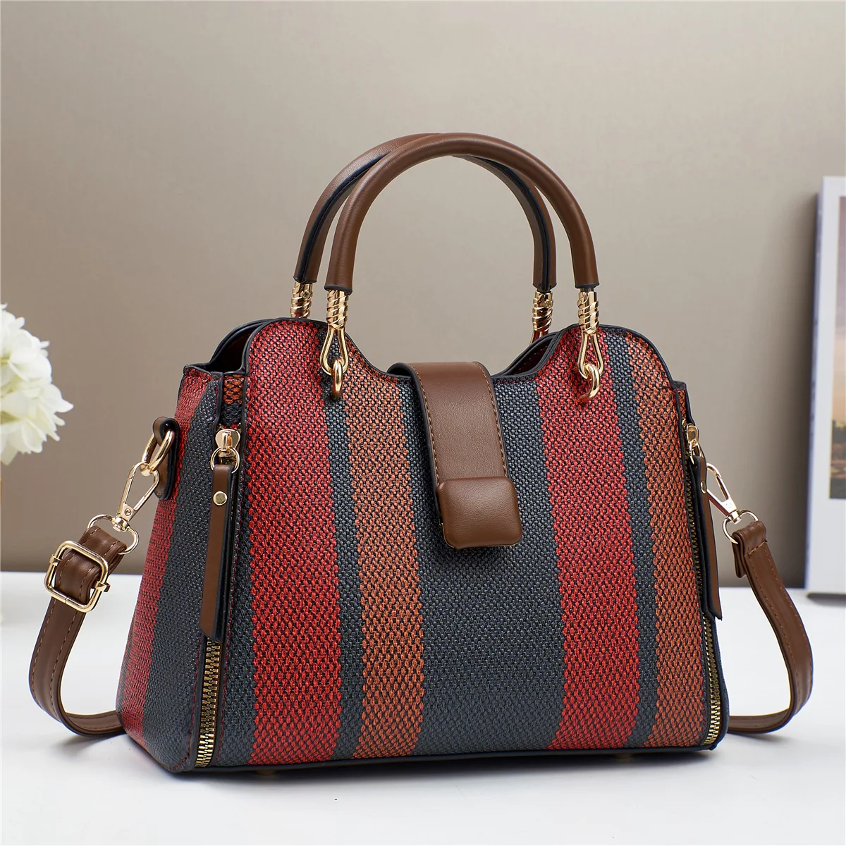 New color blocked zipper women bag with striped fashion casual small bag versatile single shoulder large capacity crossbody bag