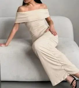 

2025 One Neck Strapless Dress Women Autumn with A Warm German Fleece Base and Tight Fitting Hip Hugging Skirt. Long Skirt