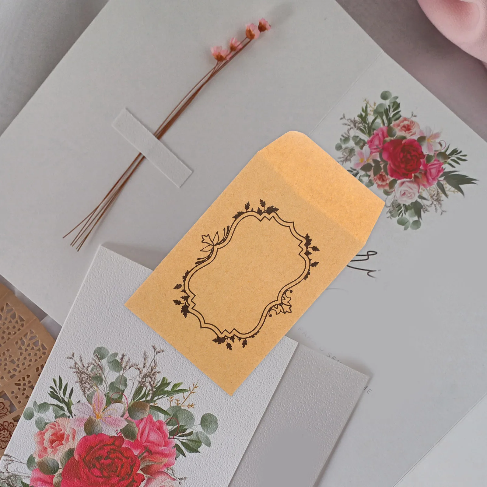 

50pcs Kraft Paper Self Sealing Coin Envelopes For Cash Budgeting Money Saving Organizing Office Supplies Craft Items Brown