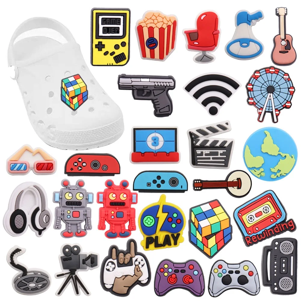 1 pz PVC Shoe Charms Console di gioco Popcorn Movie Speaker Gun Wifi ruota panoramica Earth Hole Slipper Decoration Bands bracciali