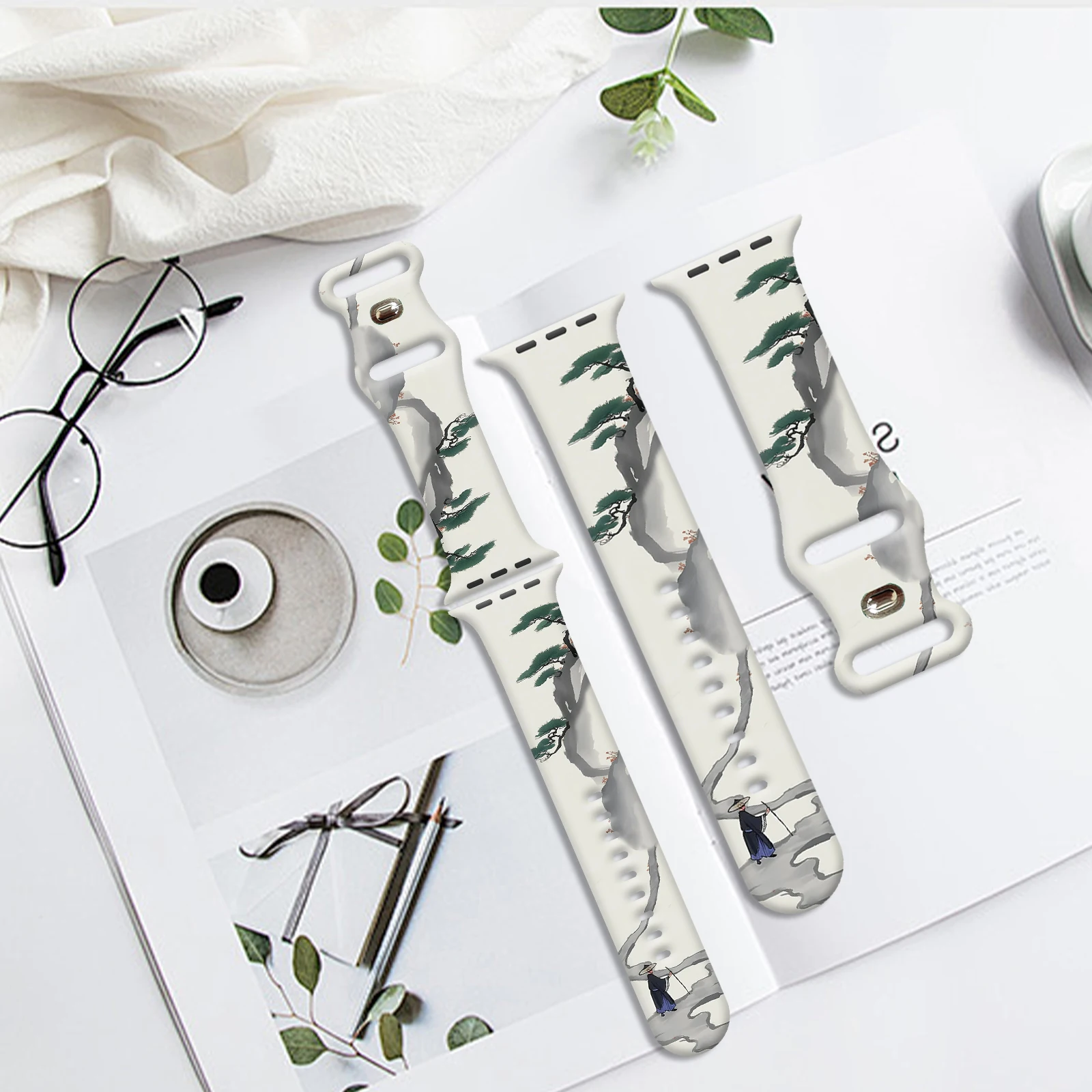 Ancient-style Chinese painting Print Silicone Band for Apple Watch Series 10/9/8/7 Traditional Painting Pattern Strap 45mm 44mm