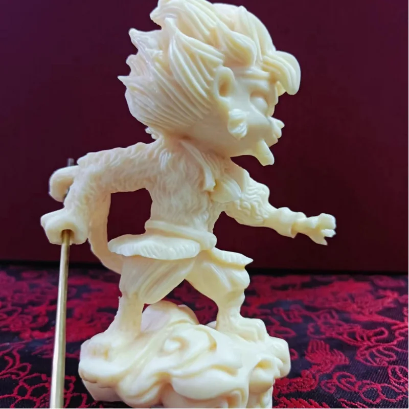 منتج جديد العاج الجوز تشى تيان دا شنغ الديكور سيارة الديكور القتال معركة شنغ الشمس وو كونغ الحرف الديكور بالجملة