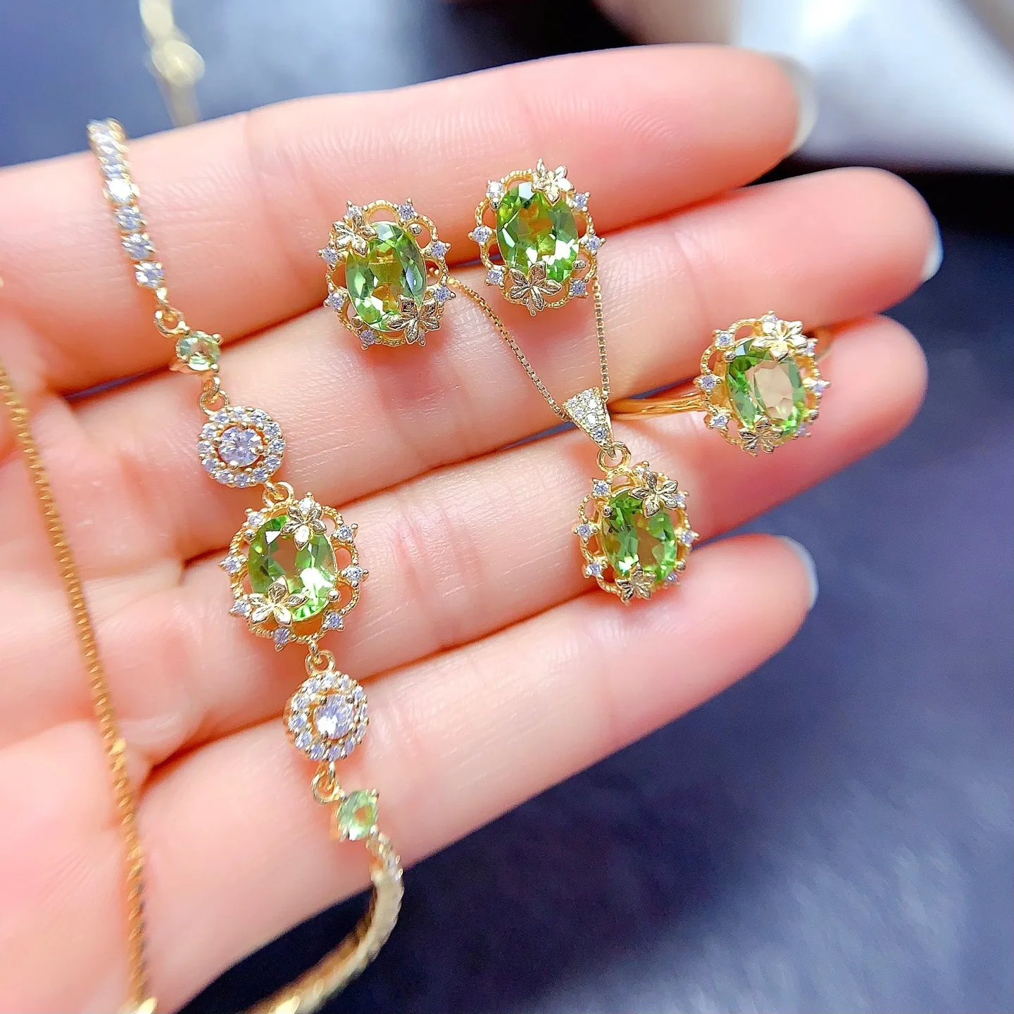 

Кольцо из натурального оливина, серьги-подвески, браслет, комплект из 4 предметов, стерлинговое серебро S925, сертификат для женщин, изысканные очаровательные свадебные украшения FS