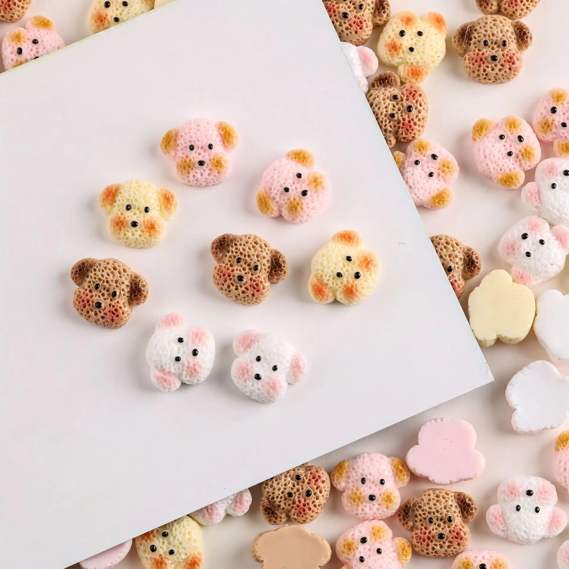 30pcs Realistic Plush Puppy Biscuit Resin Charms – Mini Food Embellishments for DIY Hair Clips, Fridge Magnets, Cream Glue Craf