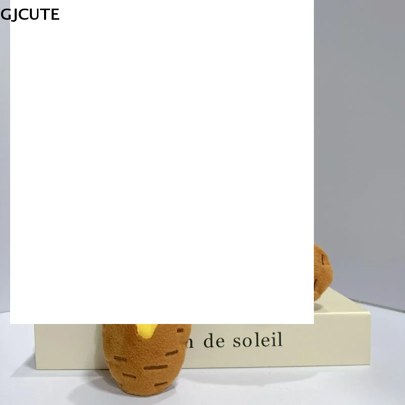 

Cute Creative Light Color Raw Sweet Potato Plush Doll Keychain Cartoon Simulated Food Stuffed Doll Pendant Decor Accessorie Gift