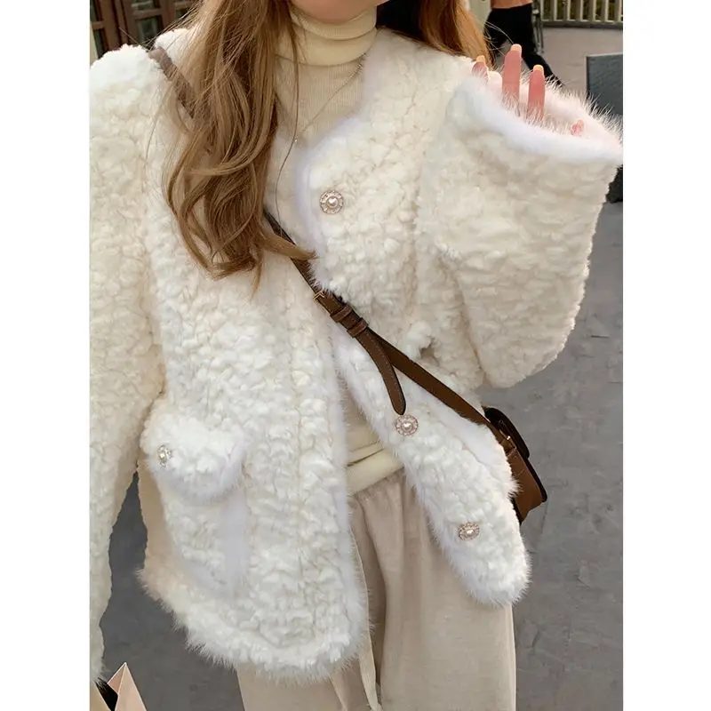 Lamb Wool Jacket Alaska Woman Popular Well Liked Favored Preferred Desired Sought After Trendy Fashionable Stylish Chic Modern