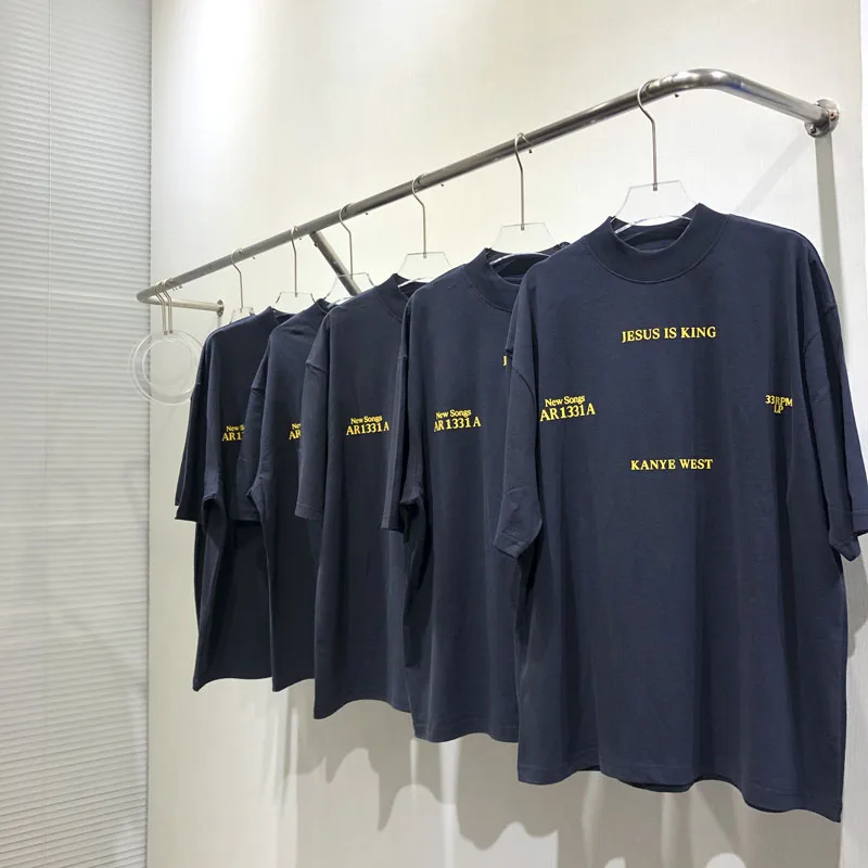 Jesus Is King Album Cover Kanye West Short Sleeve T-Shirt Unisex Couples Loose Fit Printed Sweat Cloth Youth Fashion Daily Wear