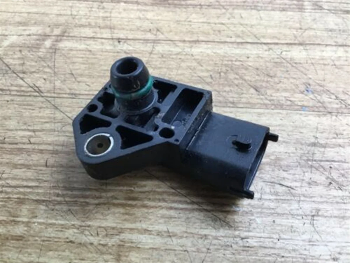 1pc 12575467 New Intake Air Pressure Sensor MAP Sensor for Buick- Cadillac- Chevrolet- GMC- 24420587 12575467 0261230101