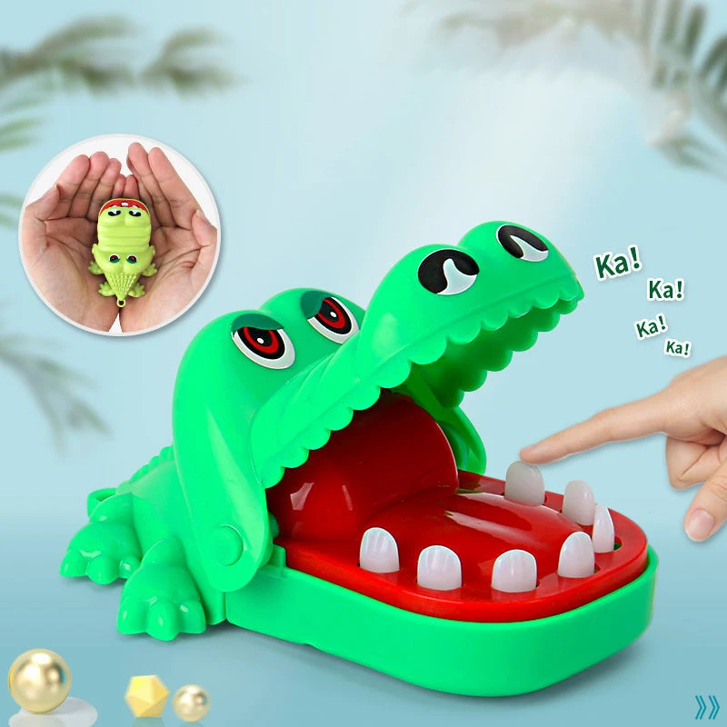 

Laughable Biting Hand Crocodile Snout Keychain; Cartoon Fauna Press Teeth Crunch Fingers Tricky Toy Keyring Charm Pouch Decor
