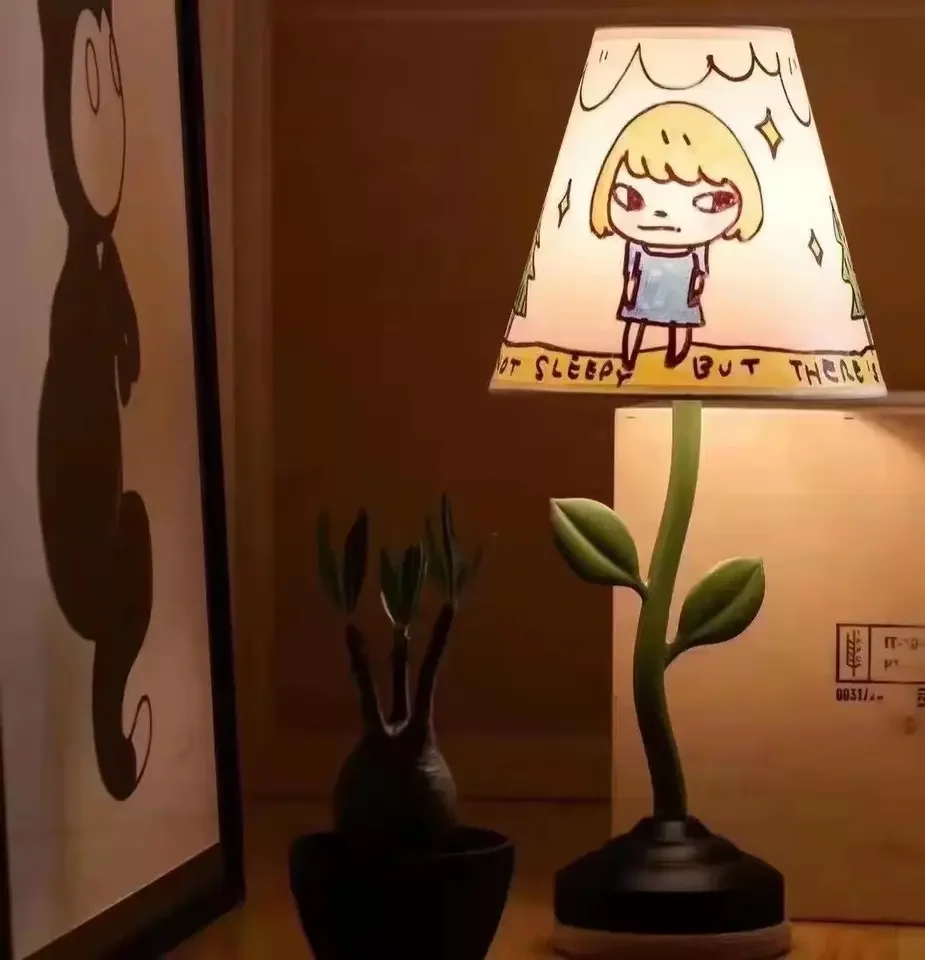 

Cartoon Fashion Resin Ornament Home Decoration Living Room Bedroom Floor Light Strip Recliner Handmade Design