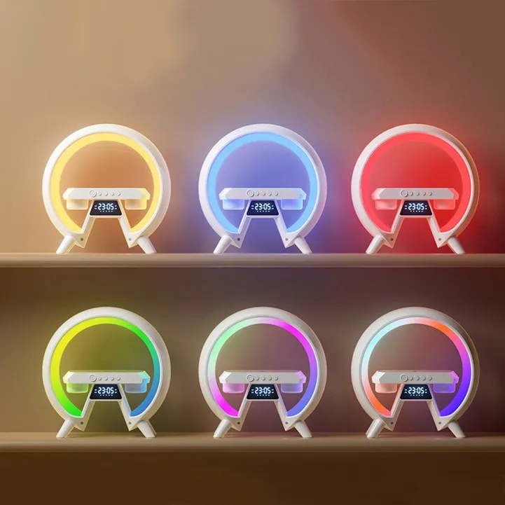 Pengisi daya Multi nirkabel Bluetooth Speaker RGB, alat penerangan penglihatan malam/lampu meja