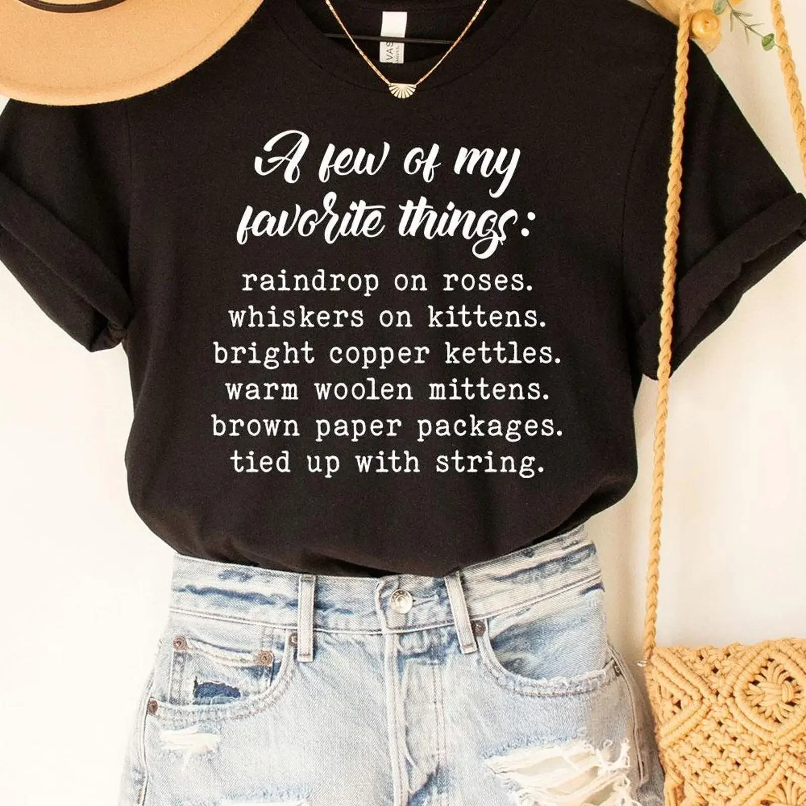 A Few of My Favorite Things T Shirt Sound Music Broadway Musical Von Trapp Julie Andrews Christmas Casual vintage Washed homme
