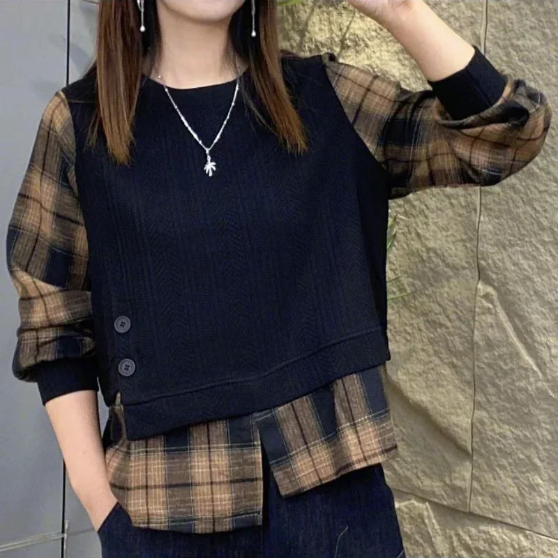 

Long-sleeved Casual Korean Round Neck Loose Top for Women Autumn New Fashion Fake Two-piece Sweatshirt Spliced Plaid