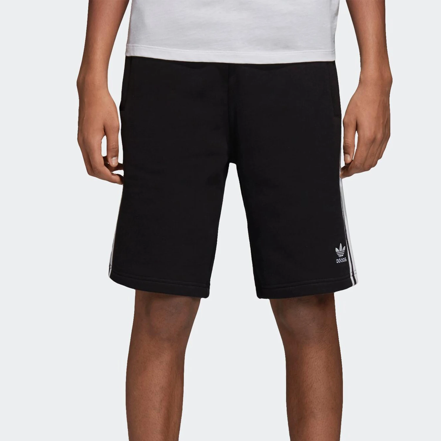

Оригинальные мужские шорты Adidas GRAPHICS SHORTS серии Clover DH5798
