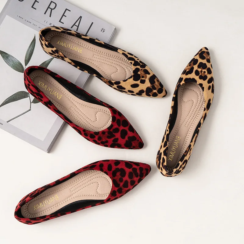 Pointed Flat Shoes Women Leopard Sexy Fashion Flats Casual Slip on Loafers Shallow Mouth Size 35-42 Nice Quality Zapatos Mujer