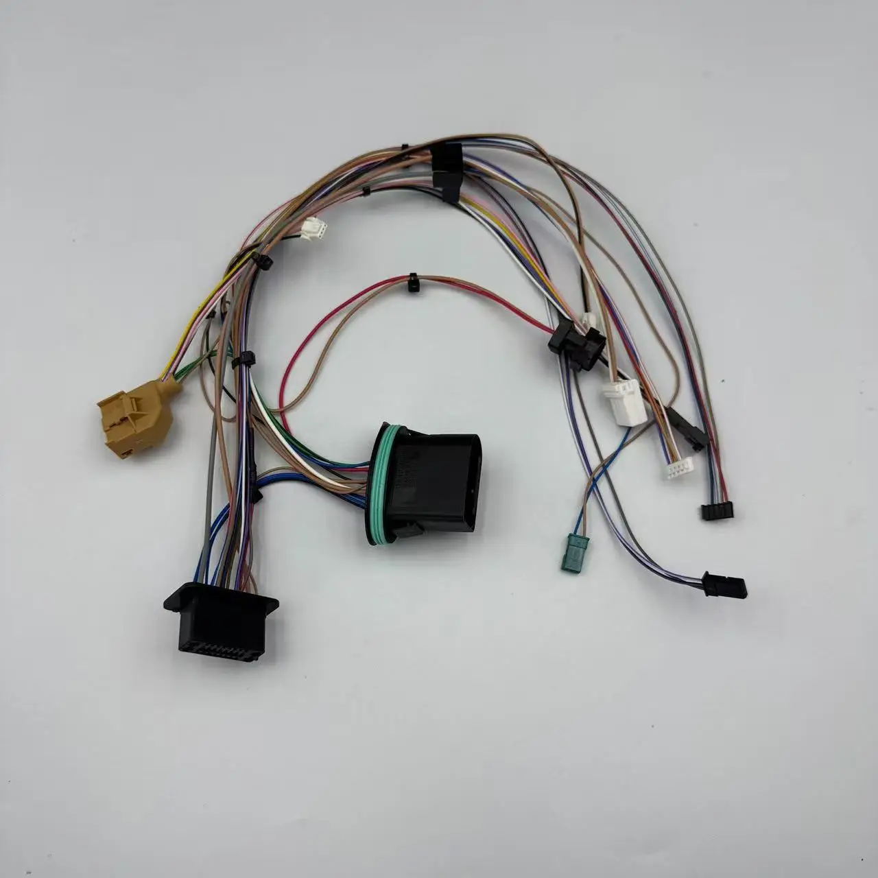 Suitable for Volkswagen CC 2013-2018 headlight internal wiring harness plug group to solve circuit aging