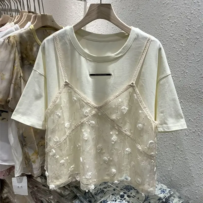 

T-shirt with round neck and short sleeves Female 2024 Summer Embroidered Lace Strap Splicing Fake Two Western Tops