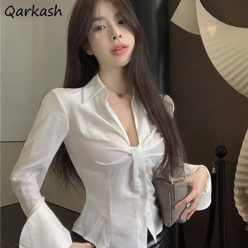 

White Flare Long-sleeve Shirts Women Sexy V-neck French Style Hot Girls Spring Hotsweet Slim Tops Fashion Clubwear Charm Camisas