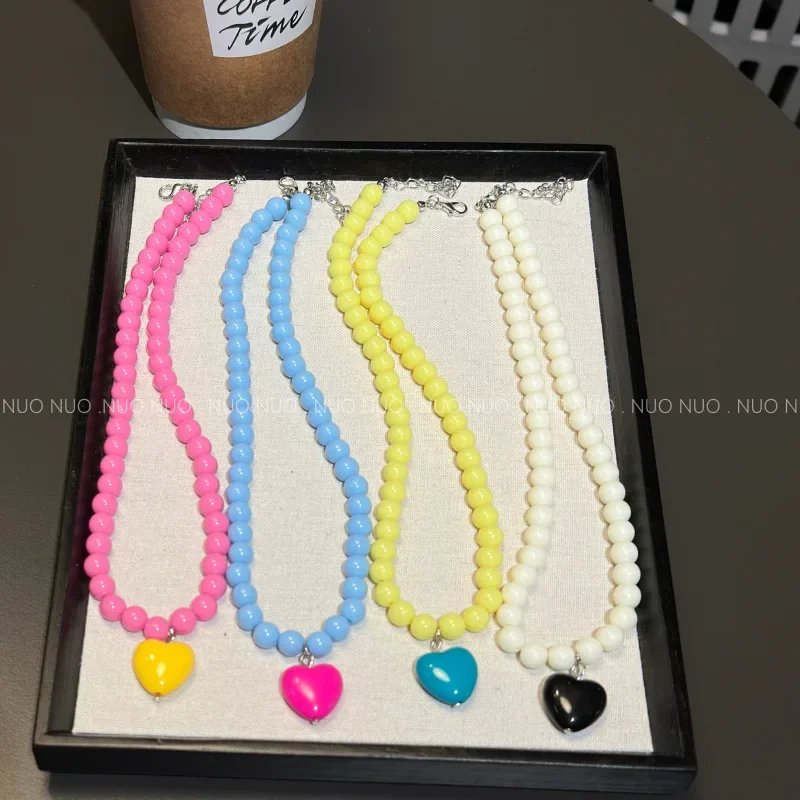 Korean Niche Design Colorful Heart Beaded Fluorescent Necklace Fashionable Contrasting Color Patchwork Heart Collarbone Chain