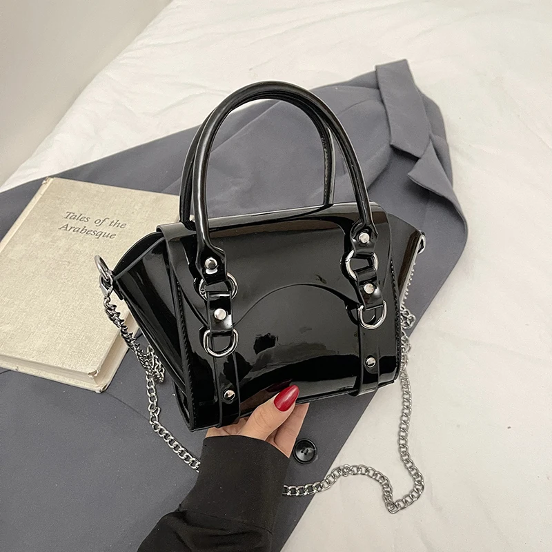 

Shiny Patent Leather Shoulder Bag For Women Luxury Flap Crossbody Bag Classic Handbag Tote Ladies Bag